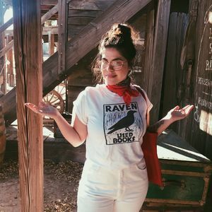 Meet your Posher, Clarita